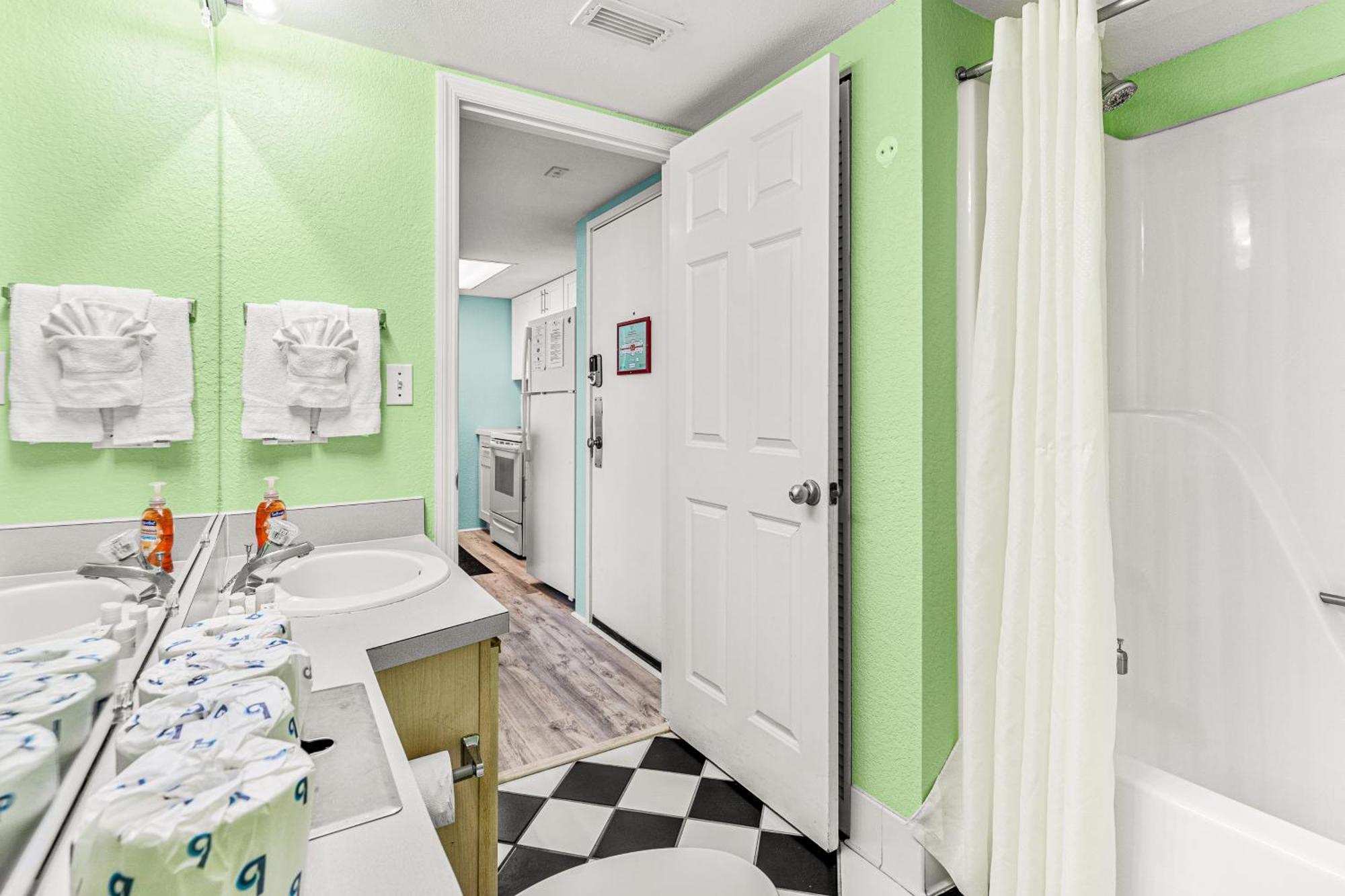 Sunrise Suites Barbados Suite #204 基韋斯特 外观 照片