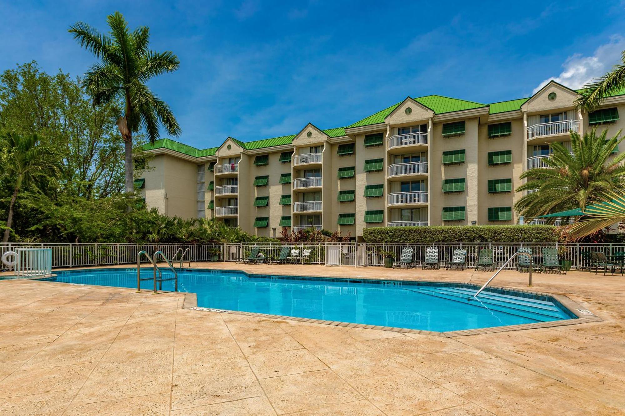 Sunrise Suites Barbados Suite #204 基韋斯特 外观 照片