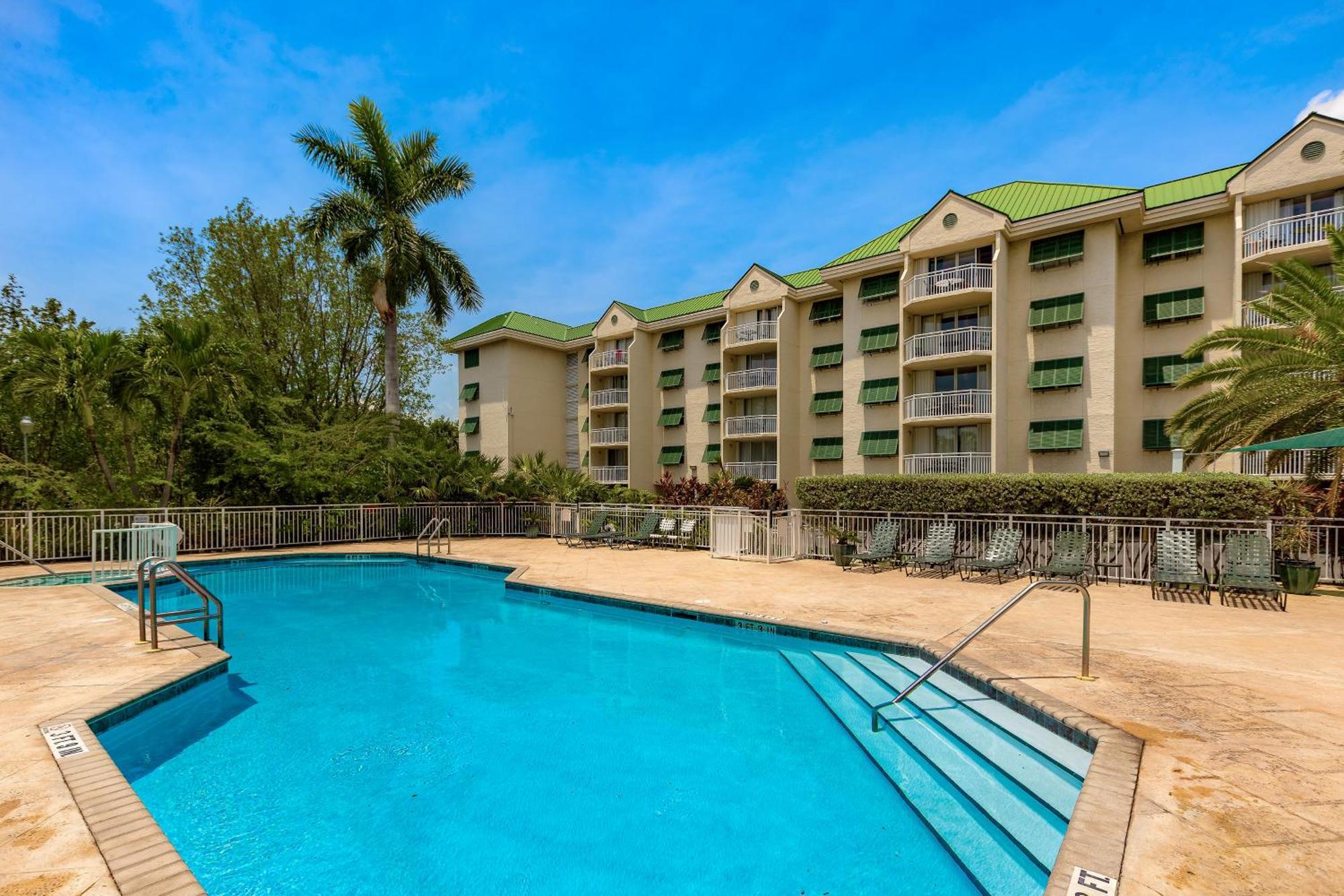 Sunrise Suites Barbados Suite #204 基韋斯特 外观 照片